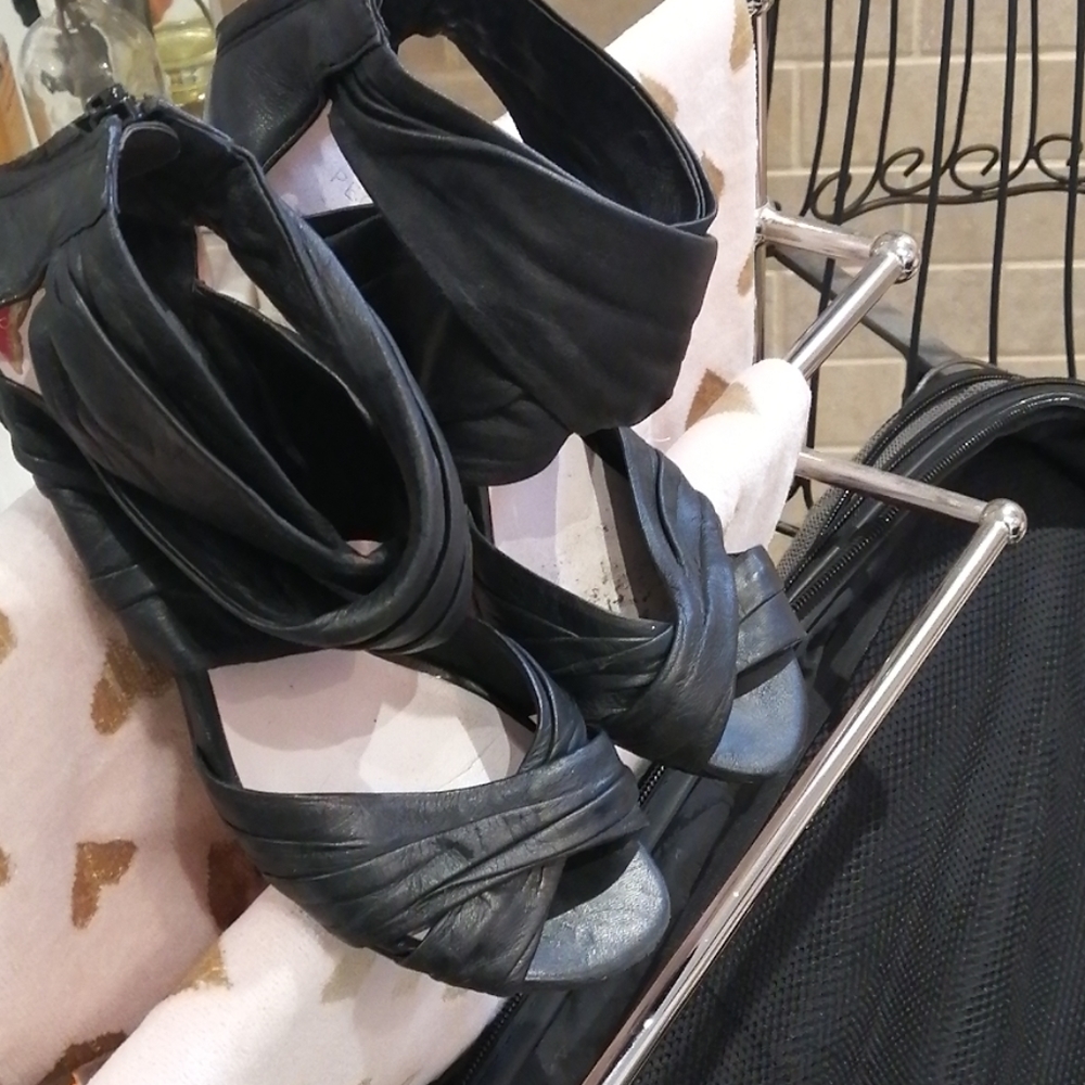 Ladies shoe